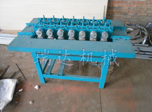 內(nèi)外包邊一體機(jī)